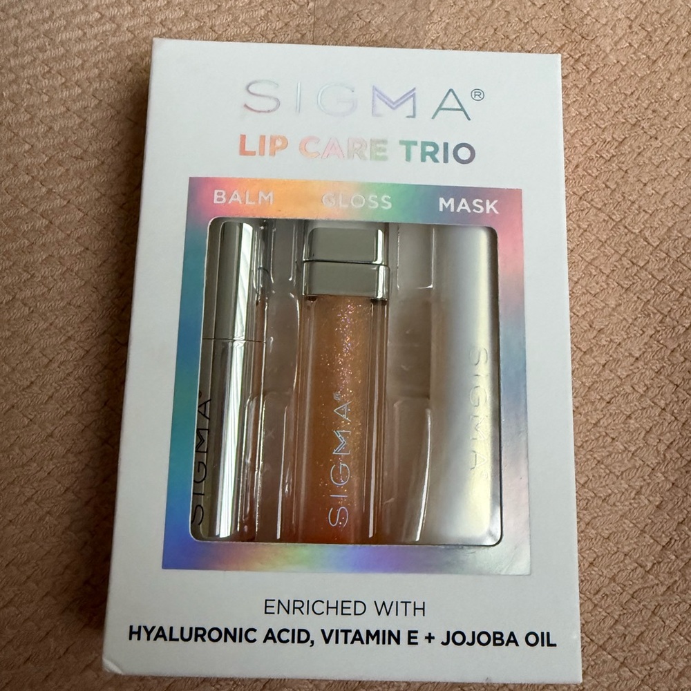 Sigma Beauty Gold Lip Gloss Trio